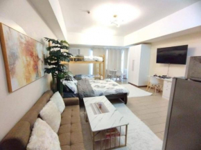 A2J Luxury Venice Studio Suite Near BGC Malls